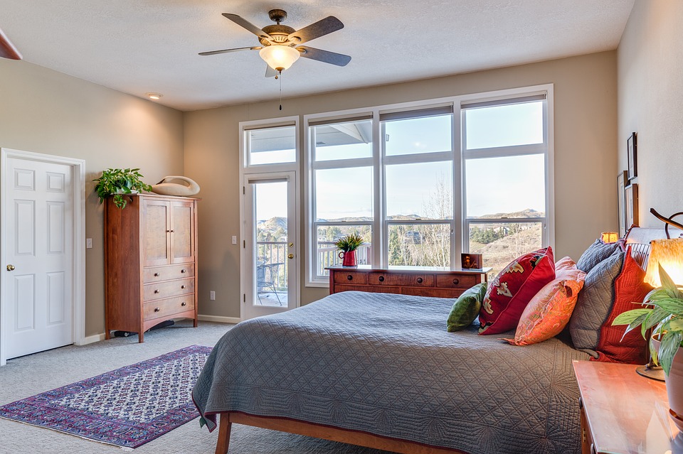 Få hjælp med Textilringens gardinbusser